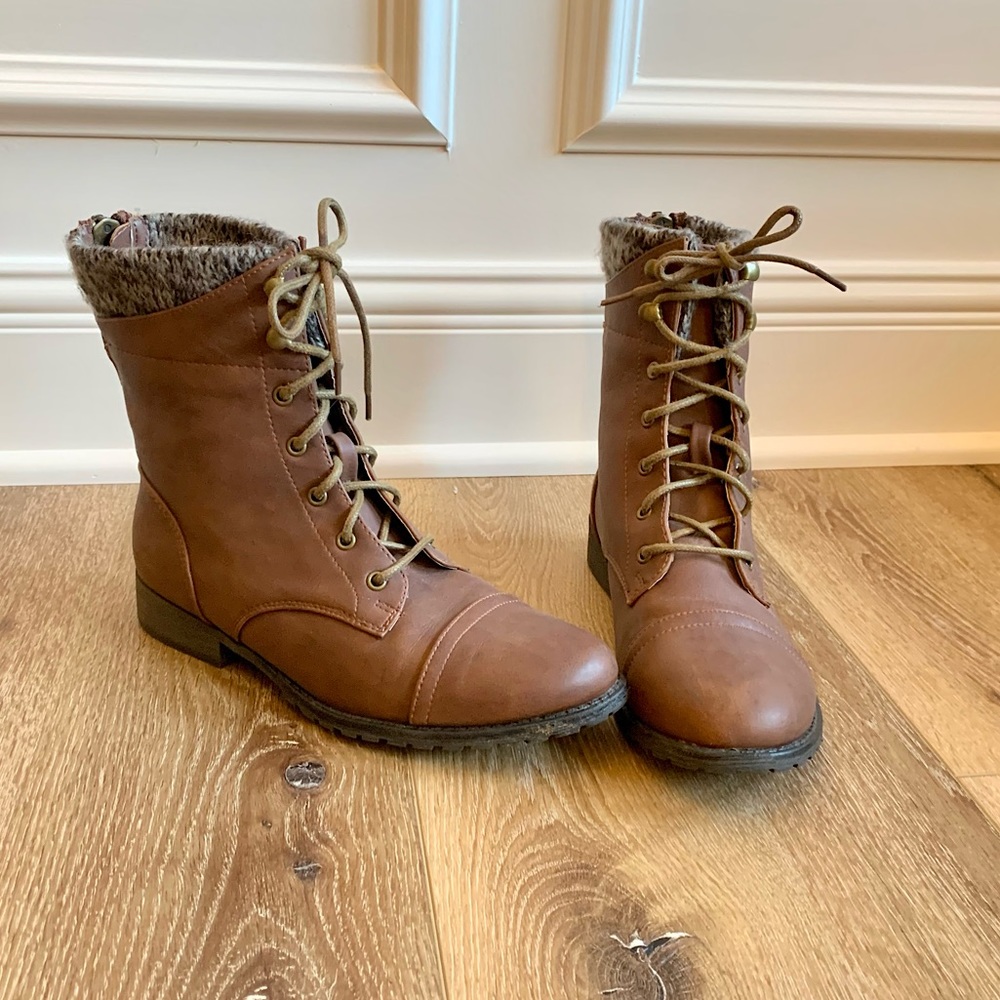 Steve Madden RUMMER Ankle Lace Up Booties